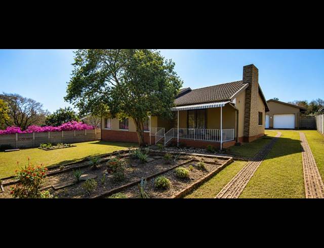 4 BEDROOM HOUSE FOR SALE IN HAYFIELDS